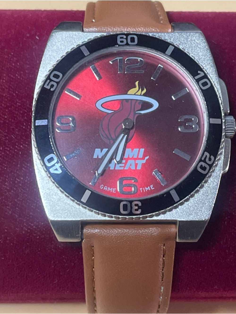 Miami Heat Logo Dial Watch - Red Face, Brown Strap - running - Picture 1 of 5